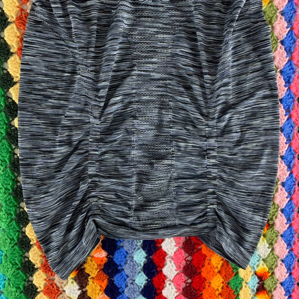 Athleta Fastest Track Space Dye Heather Racerback Rouched Anti-Ride Up W… - Picture 10 of 14